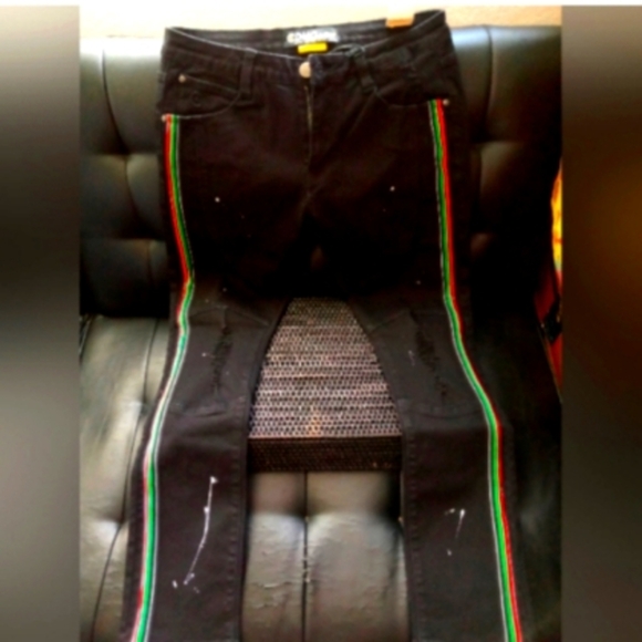 NEW Black Distressed Reggae Jeans - Picture 1 of 4